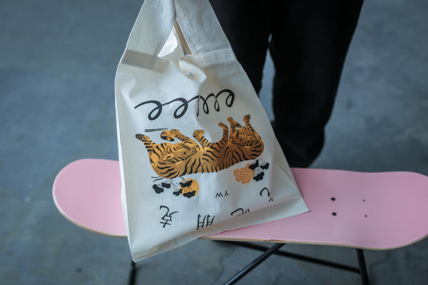 Maison YWE marche bag